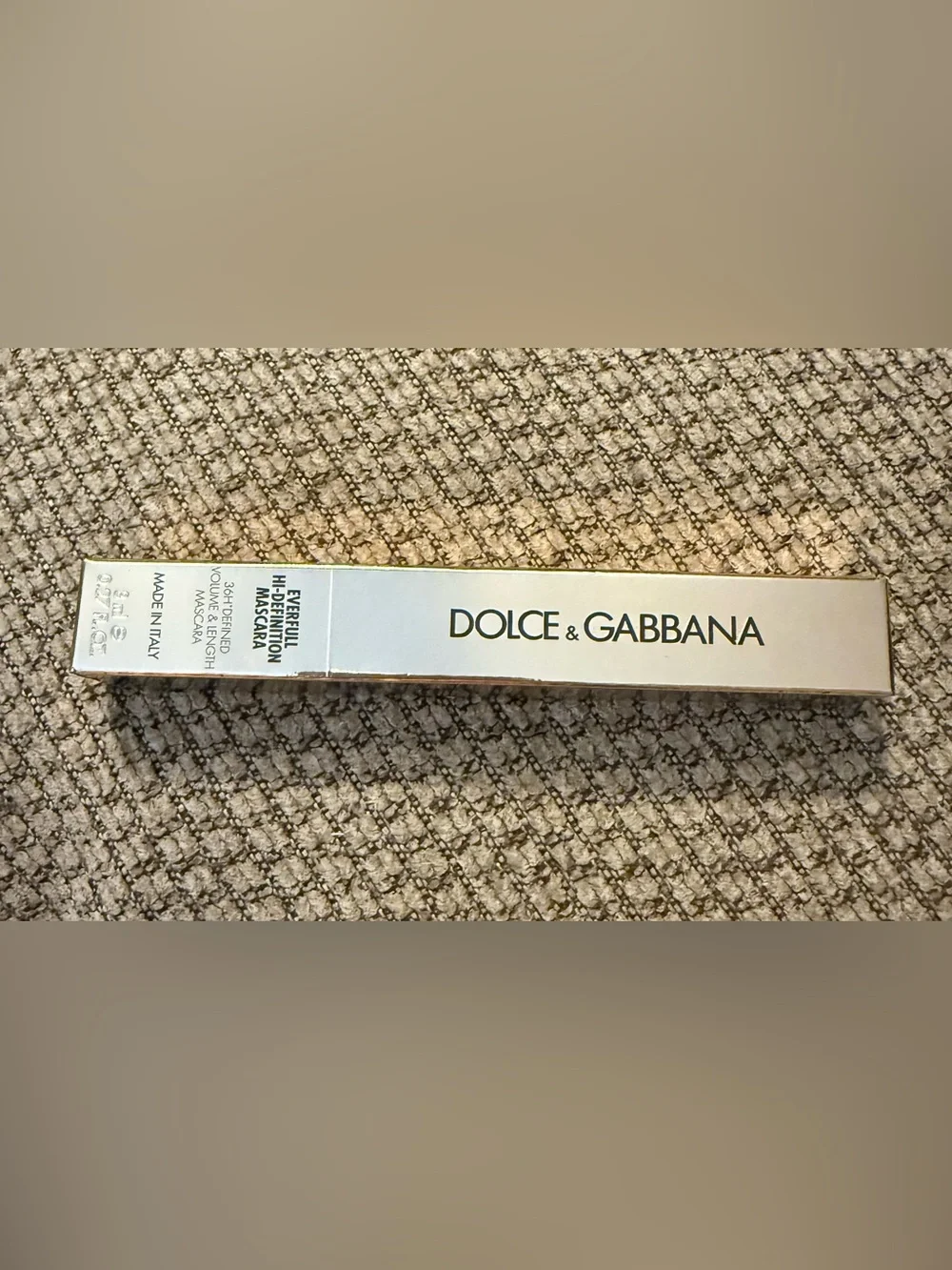 Dolce & Gabbana Gold and Ivory Mascara Packaging